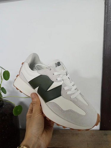 New Balance 327 Unisex ID:20240822-117